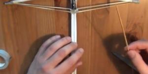 Cómo hacer armas de papel paso a paso