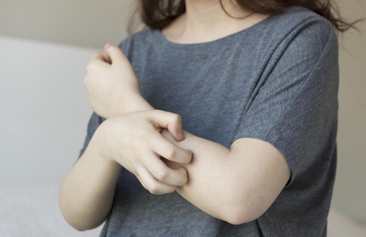 Cómo eliminar piojos de la ropa