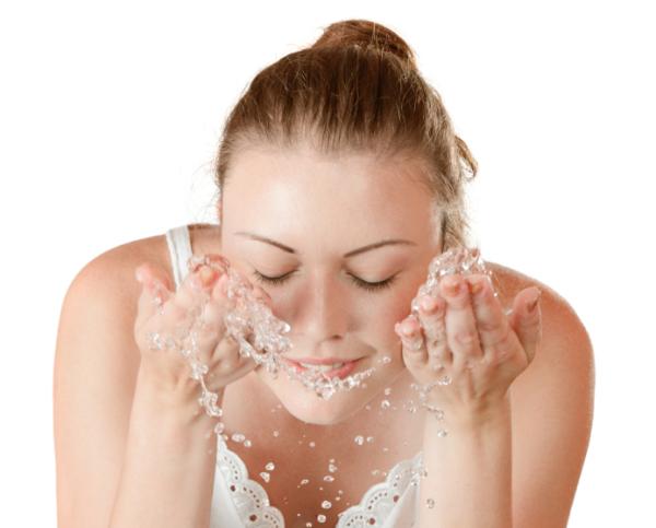 Cómo limpiar la cara con vinagre de manzana