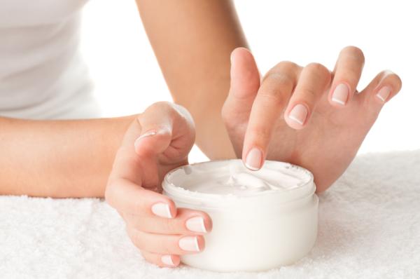 Cómo hacer una crema corporal de coco - Crema corporal de coco