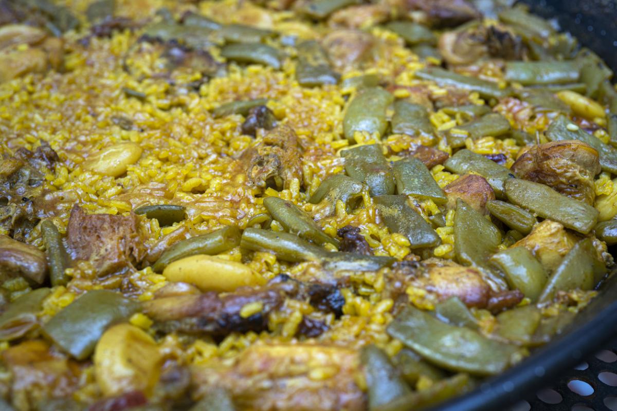 Cómo hacer una paella valenciana