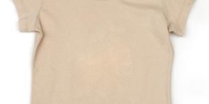 Cómo hacer camisetas interiores para mujer