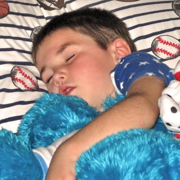 Cómo evitar dormir boca abajo