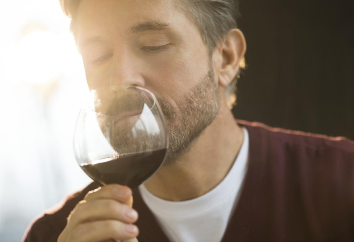 ¿Es malo el vino para el ácido úrico?