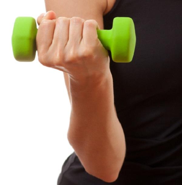 Ejercicios para reafirmar los senos - Paso 6