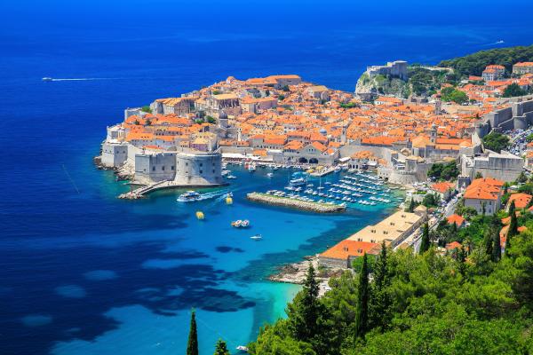 Curiosidades de Croacia que seguro que no conocías: el país donde nació la corbata y otras sorpresas - Dubrovnik fue escenario de una serie famosa