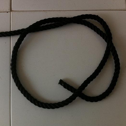 Cómo hacer un nudo llano múltiple - Paso 2