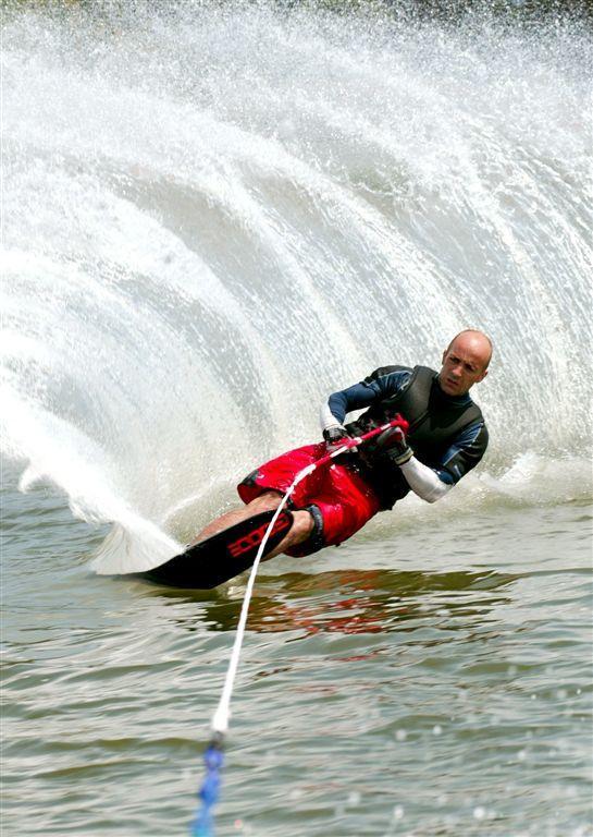 Cómo elegir un buen esquí acuático - Paso 1