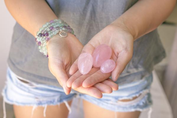Cómo los huevos de jade van a despertar tu feminidad, belleza y energía - Otras piedras del huevo de yoni y sus beneficios