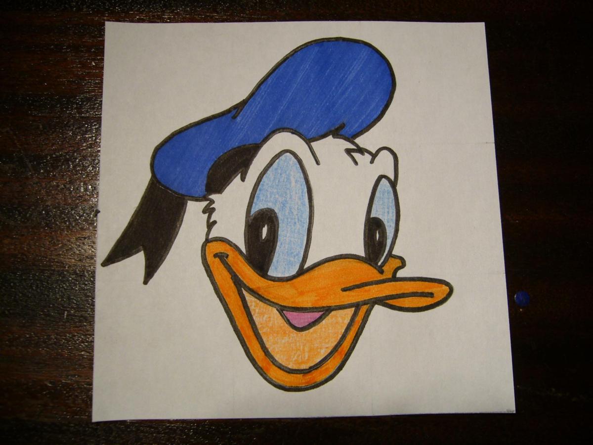 Cómo dibujar la cara de Pato Donald