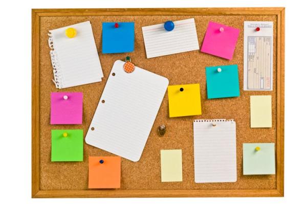 Cuáles son los lugares más apropiados para estudiar - Con un tablón de anuncios