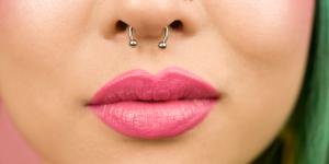 Cómo convencer a mi mamá para que me deje hacerme un piercing