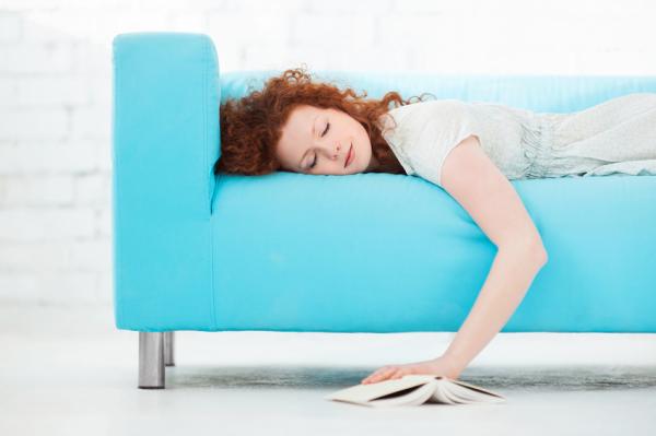 Por qué cuando duermo la siesta me levanto de mal humor