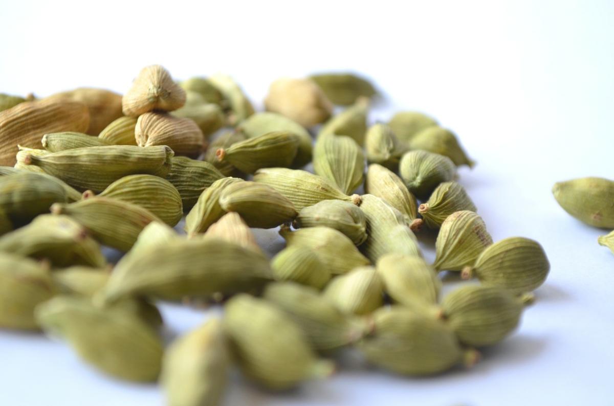 Cómo usar cardamomo como afrodisíaco
