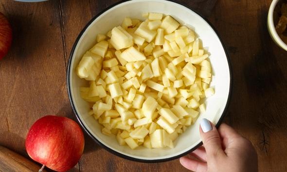 Cómo hacer un queque de manzana - Paso 1