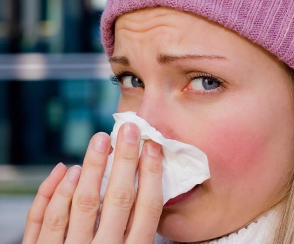 Cómo se manifiesta la sinusitis aguda