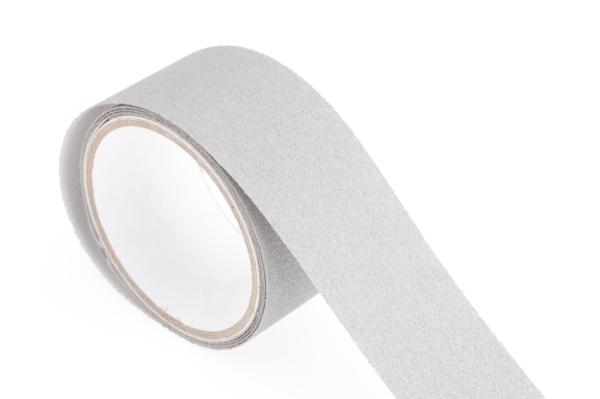 Cómo hacer que las baldosas no resbalen - Trucos para que el suelo no resbale: la cinta antideslizante