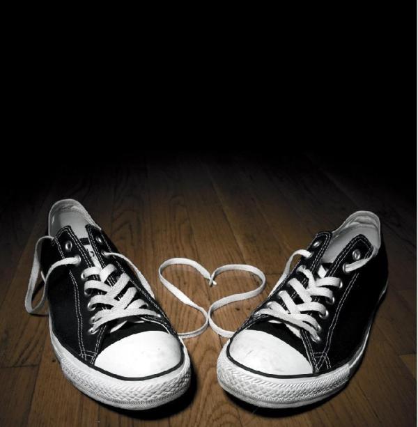 Como renovar tus zapatillas Converse 8 pasos