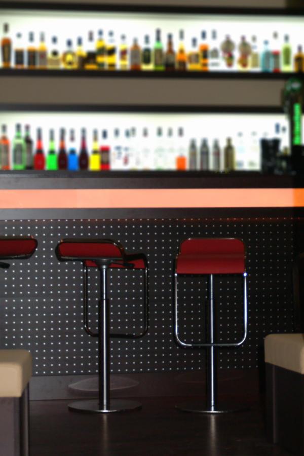 Cómo se manifiesta la hepatitis alcohólica