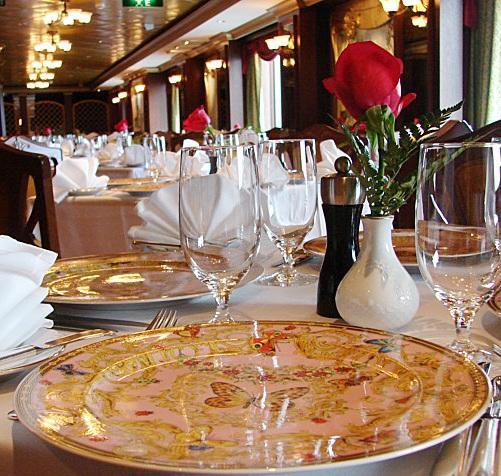 Cómo preparar una mesa de restaurante