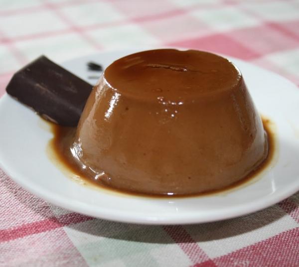 Cómo hacer flan de vainilla y chocolate