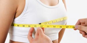 Cómo evitar la reducción de pechos al estar a dieta