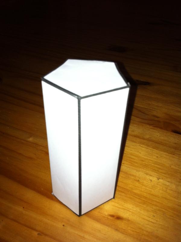 Cómo hacer un prisma con base pentagonal - Paso 5