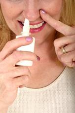 Trucos para quitar la congestión nasal - Quitar la congestión nasal con solución salina