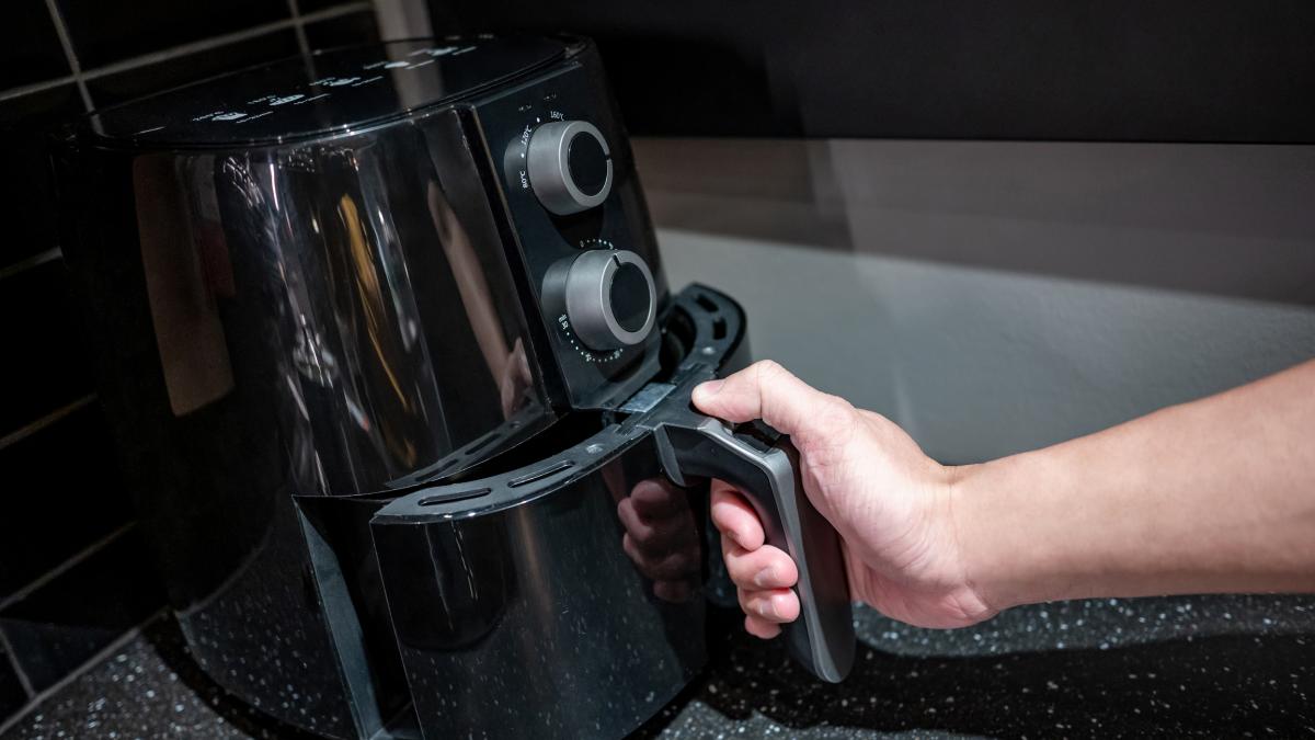 Cómo limpiar la freidora de aire