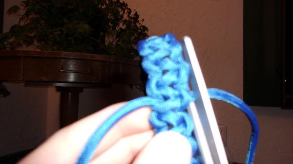 Cómo hacer pulseras con cuerda de paracaidas - Paso 12