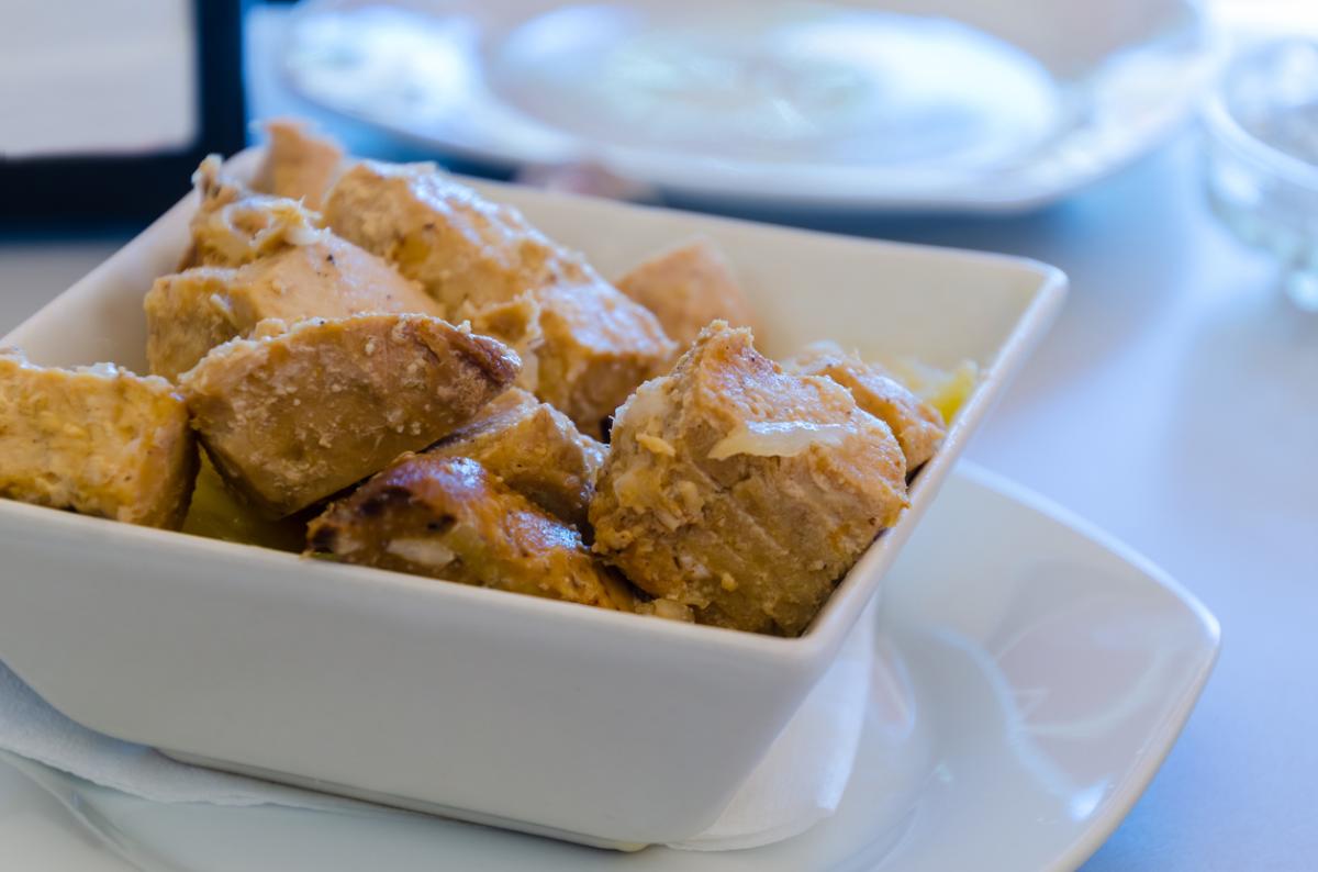 Cómo hacer bonito encebollado