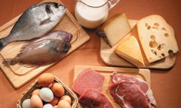Qué alimentos aumentan los glóbulos rojos - Alimentos ricos en vitamina B12 para aumentar los glóbulos rojos