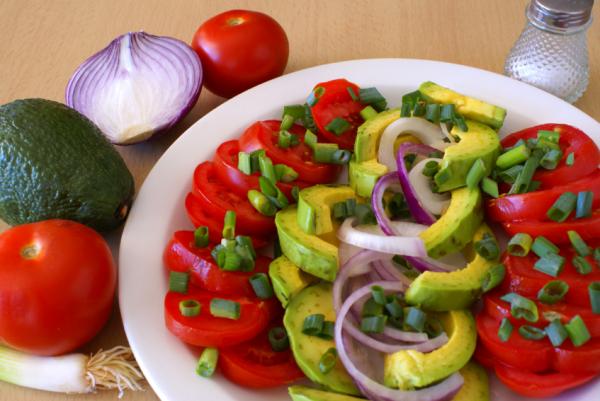 ¿El aguacate engorda? - Cómo comer aguacate sin engordar 