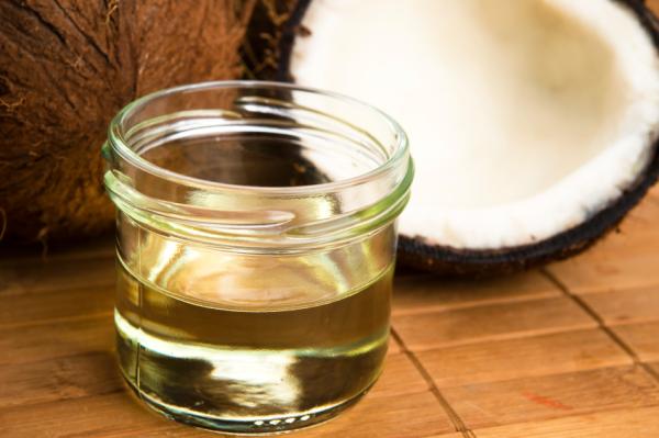 Aceites para hacer crecer el cabello - Aceite de coco