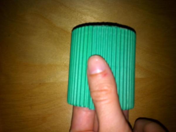 Cómo hacer un servilletero de Navidad - Paso 8