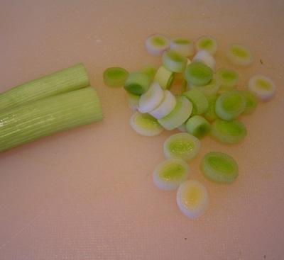 Cómo pelar ajos tiernos - Paso 3