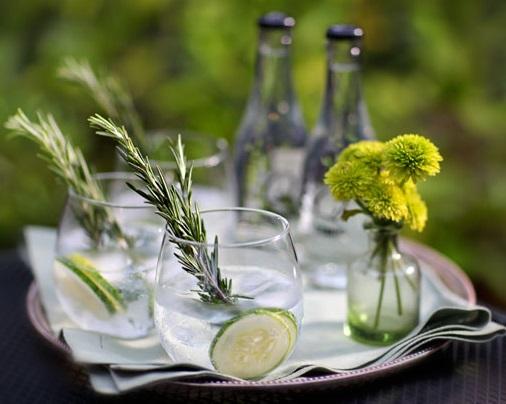 Qué bebidas servir en una fiesta de verano