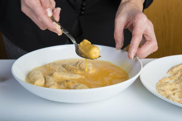 Cómo rebozar croquetas - Cómo rebozar croquetas - paso a paso con trucos