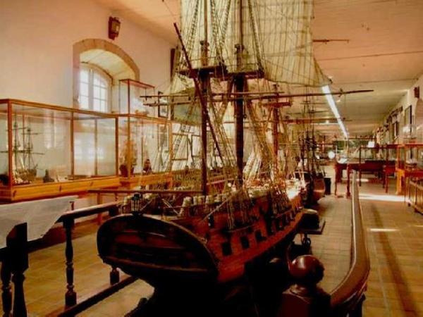 Qué museos visitar en Madrid - Museo Naval