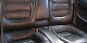 Cómo cuidar los asientos de piel del coche