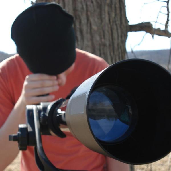 Cómo limpiar la lente de un telescopio