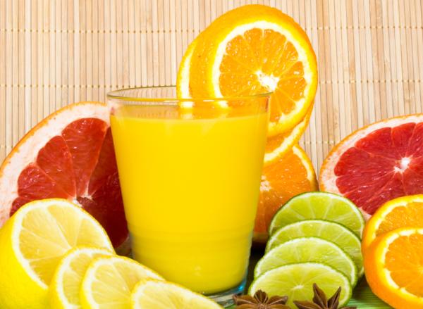 Jugos para quemar grasa - Jugo de kiwi y naranja