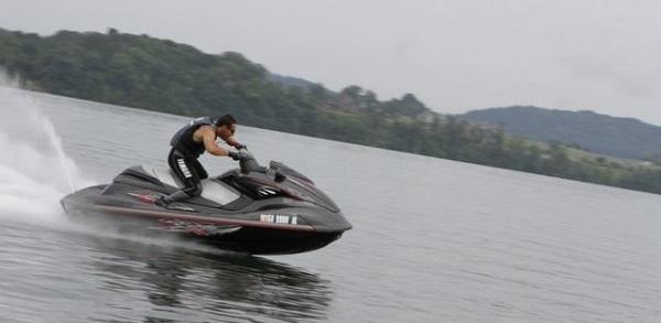 Las mejores motos de agua - encuentra la perfecta - Yamaha FZR 