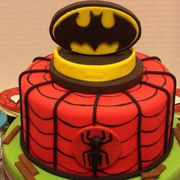 Cómo hacer una fiesta de superhéroes