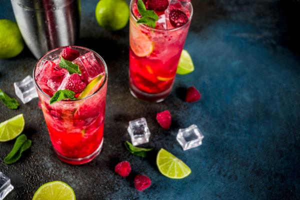 Cómo hacer un mojito de fresa - Paso 4