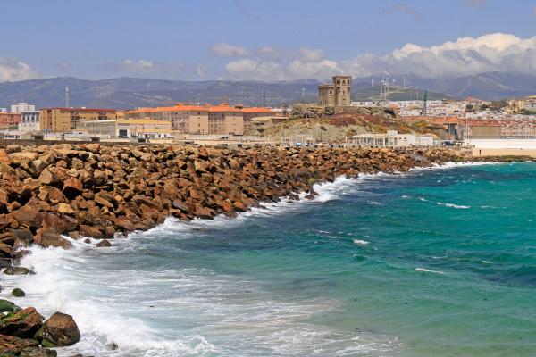 Los pueblos más antiguos de España: descubre su historia - Tarifa, Cádiz