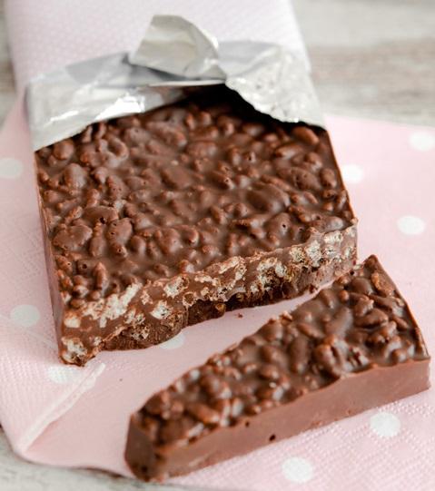 Cómo hacer turrón de chocolate crujiente