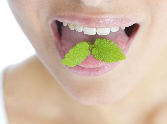 Por qué se produce la halitosis - Paso 6