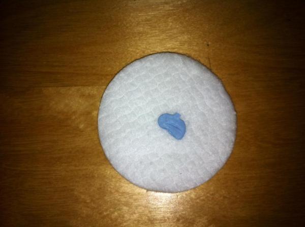 Cómo hacer copos de nieve para decorar tus ventanas - Paso 2