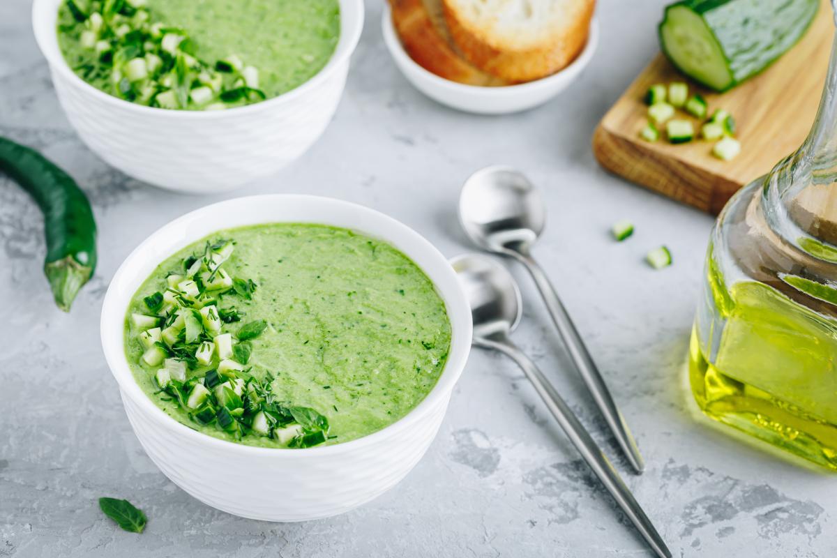 Cómo hacer un gazpacho de pepino